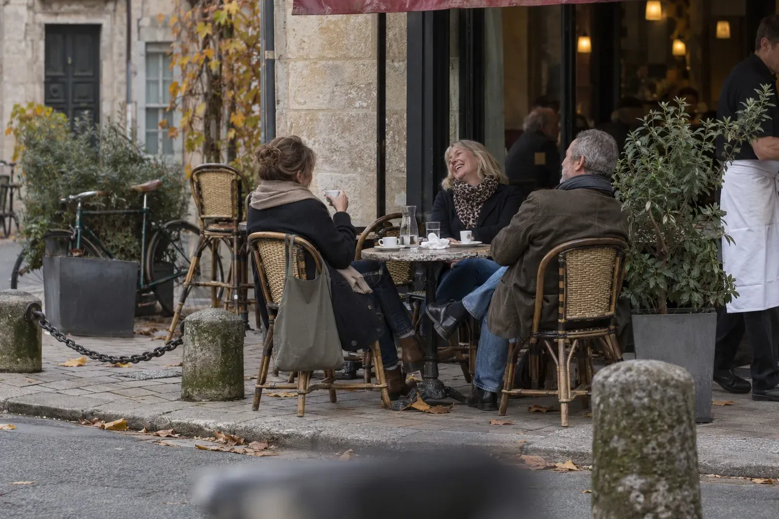 3 types d'amitiés à cultiver, selon un professeur de Harvard : le rôle de chacune pour votre bonheur